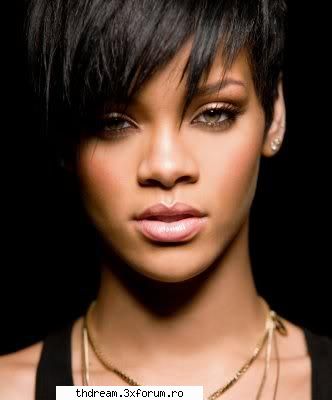 Rihanna - Robyn Rihanna Fenty s-a nascut pe data de 20 - ㋖AltE TrUpE㋖
